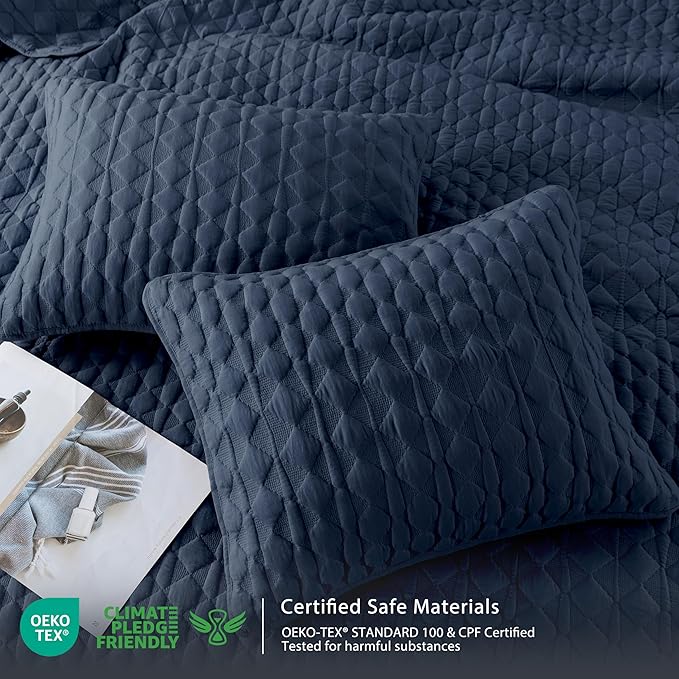 WDCOZY Oversized California Cal King Size Quilt Bedding Sets with 2 Pillow Shams, Navy Blue Lightweight Soft Bedspread Coverlet Bed Cover, All Season Spring Summer, 3 Pieces, 116x106 inches