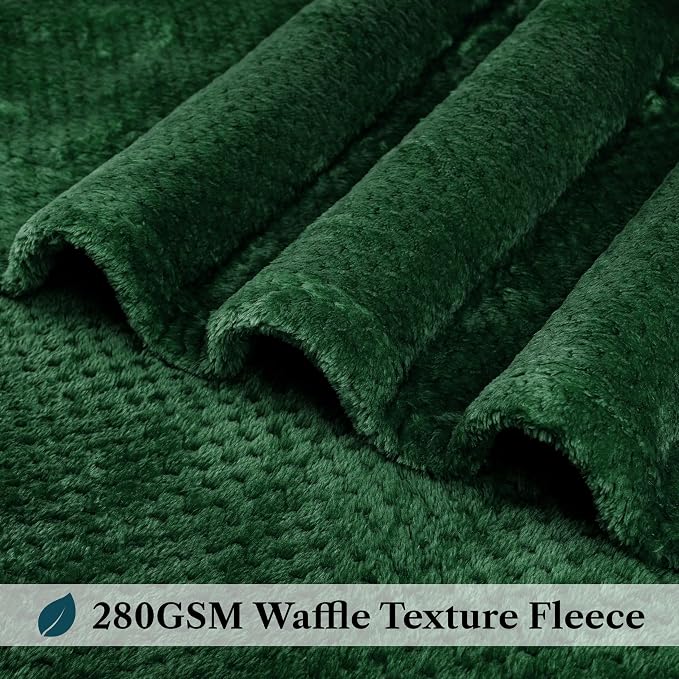 PAVILIA Emerald Green Fleece Throw Blanket for Couch Sofa Bed, Soft Fuzzy Waffle Jacquard Microfiber, Warm Lightweight Fade-Resistant Decorative All Season Throw, 60x80 Twin