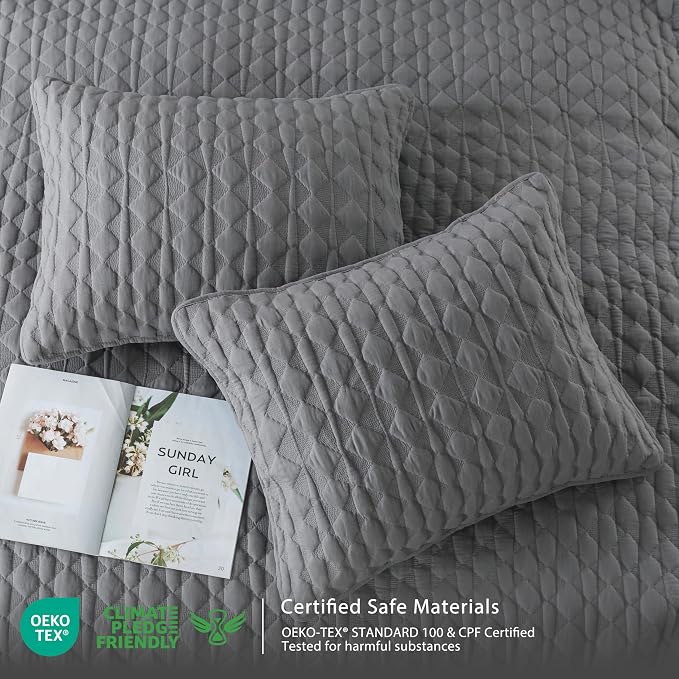 WDCOZY Dark Grey Quilt Twin Size Bedding Sets with 1 Pillow Sham, Lightweight Soft Bedspread Coverlet, Quilted Blanket Thin Comforter Bed Cover, All Season Spring Summer, 2 Pieces, 68x90 inches