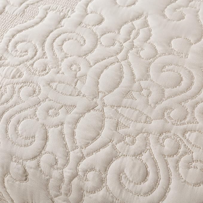 NEWLAKE Quilt Bedspread Set, Beige Jacquard Embossed Floral Pattern Reversible Embroidered Microfiber Coverlet Sets, Queen Size