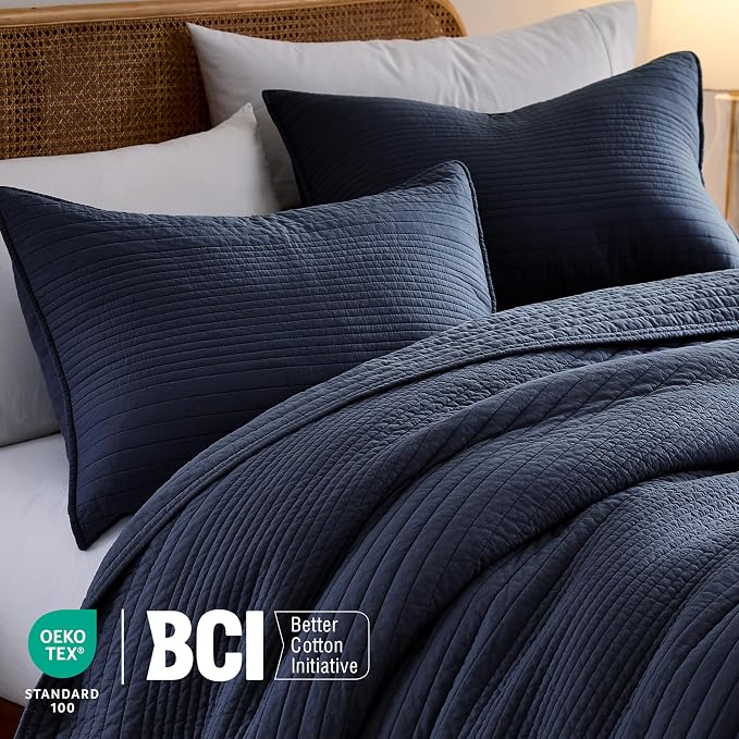 palassio Striped Navy Blue 100% Cotton Quilt Queen Size Bedding Sets, Lightweight Crinkly Channel Pick Stitch Textured Bedspread Soft Shabby Chic Farmhouse Country Coverlet for All Season, 2 Shams