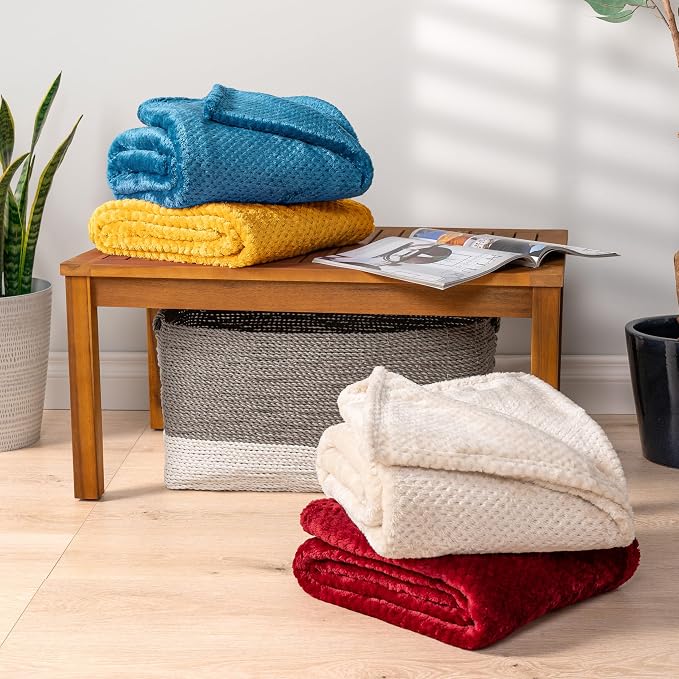 PAVILIA Mustard Yellow Fleece Throw Blanket for Couch Sofa Bed, Soft Fuzzy Waffle Jacquard Microfiber, Warm Lightweight Fade-Resistant Decorative All Season Throw, 50x60