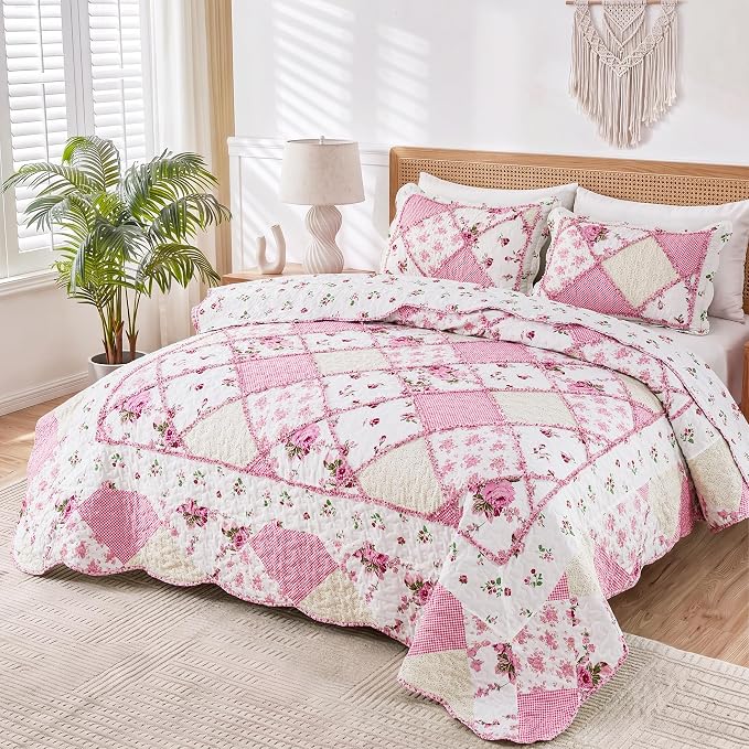 Oversized King Quilt Set Pink Floral Patchwork Alaska King Bedspreads Set | 3-Piece Alaskan King Size Bedding Set 132x120 Rversible Quilted Coverlet Lightweight Comforter Bed Cover with 2 Pillowcase