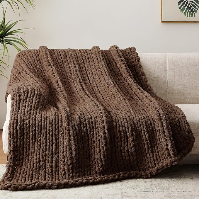 Negwoo Chunky Knit Throw Blanket, Knitted Throw Chenille Yarn, 40"*50" | Soft Thick Cable Knitted Blankets, Handmade Big Thick Blanket, Machine Washable Cute Comfy Blanket for Home Decor, Dark brown