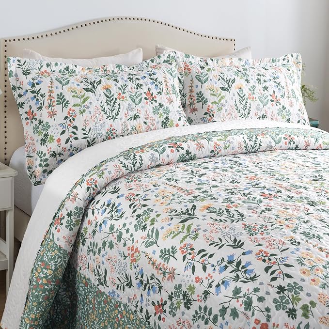 Travan 3-Piece Floral Quilt Super King Quilt Bedding Set, Ultra Soft & Fade Resistant Super King Size Quilt Set with 1 Quilt Set and 2 Shams Purple Quilt for All Season, Exquisite, Super King