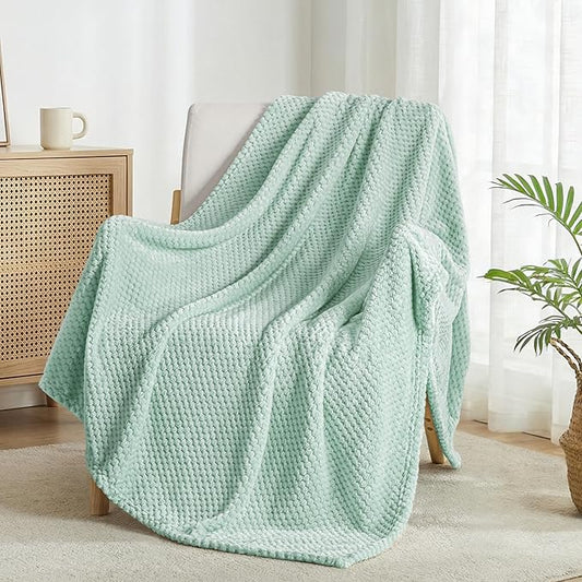 Exclusivo Mezcla Fleece Throw Blanket Extra Large, Super Soft and Warm Blankets for Couch, Sofa and Bed Waffle Textured, Cozy, Fuzzy and Lightweight (Mint Green, 50x70 Inches) | Lightweight Soft Blanket for Sofa, Bed, Living Room, Plush Fluffy Throw fo...