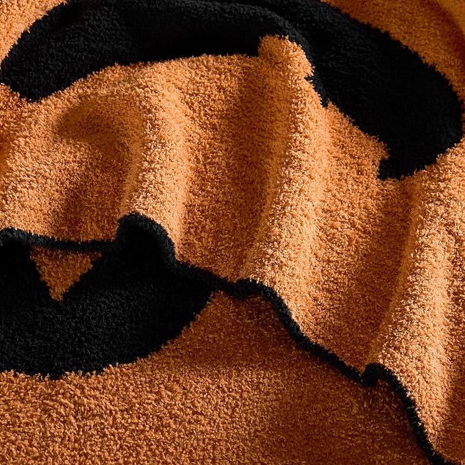 WDCOZY Halloween Throw Blanket Reversible Super Soft Knitted Blankets for Couch Bed Sofa Microfiber Warm Cozy Comfy Lightweight Fall Comfort Fluffy Fuzzy Knit Blanket Cute 50x60 Inches Pumpkin