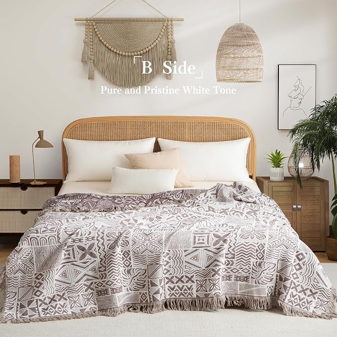 Phuryllic Boho Throw Blanket Twin Size, Soft Cozy Cotton Muslin Quilt Blanket for Bed Decor, Patchwork Block Couch Sofa Chair Cover, Vintage Farmhouse Cottage Tapestry Woven Blanket, Brown&White