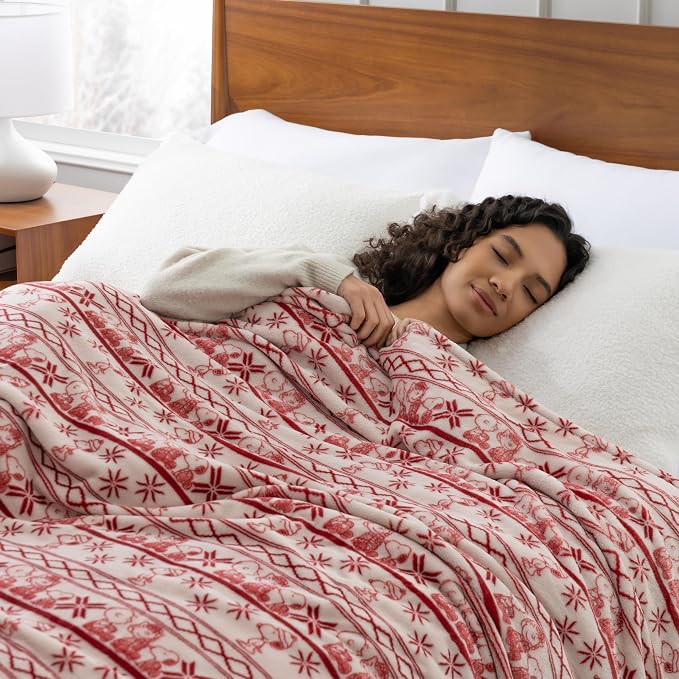 Berkshire Peanuts® VelvetLoft® Cute Character Snoopy Plush Blanket,Cozy Fairisle Crimson Neutral,Full/Queen 90 in x 90 in (Official Peanuts® Product)