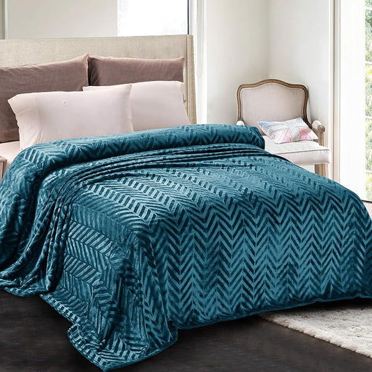 Whale Flotilla Flannel Fleece Bed Blanket Twin Size, Teal | Lightweight Breathable Soft Bedspread, Plush Fluffy Coverlet Chevron Design Decorative Blanket for All Season, 60x80 Inch