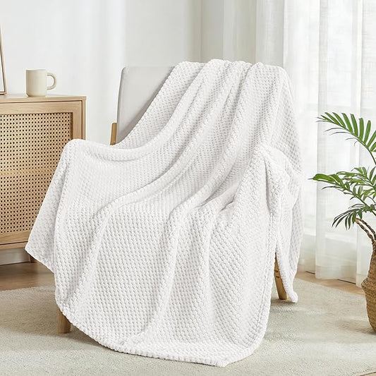 Exclusivo Mezcla Large Waffle Fleece Throw Blanket for Couch, White | Lightweight Soft Blanket for Sofa, Bed, Living Room, Plush Fluffy Throw for Home Decor, Travel, All Season, 50x70 Inches