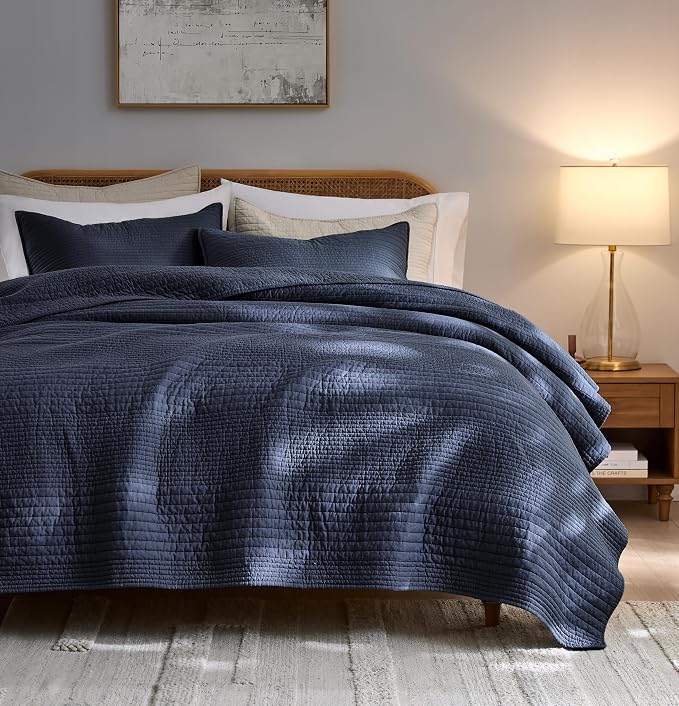 palassio Striped Navy Blue 100% Cotton Quilt Queen Size Bedding Sets, Lightweight Crinkly Channel Pick Stitch Textured Bedspread Soft Shabby Chic Farmhouse Country Coverlet for All Season, 2 Shams