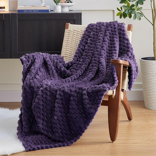 EXQ Home Fleece Throw Blanket for Couch or Bed - 3D Imitation Turtle Shell Jacquard Decorative Blankets - Cozy Soft Lightweight Fuzzy Flannel Blanket Suitable for All Seasons(50"×60",Purple)