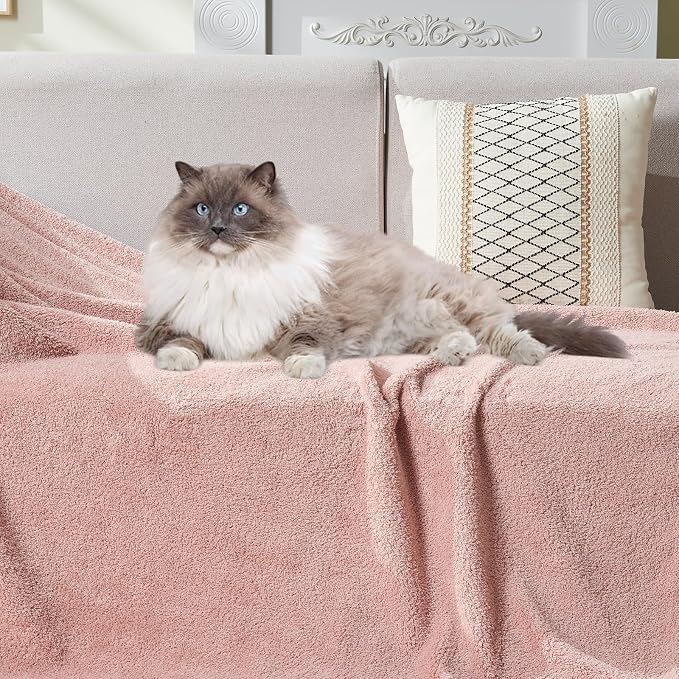 NEWCOSPLAY Knitted Throw Blanket for Couch Sofa Bed, Pink, 50"x60" | Super Soft Plush, Fuzzy Fluffy Microfiber, Lightweight Cozy Blanket for Room Decor, All Season Use
