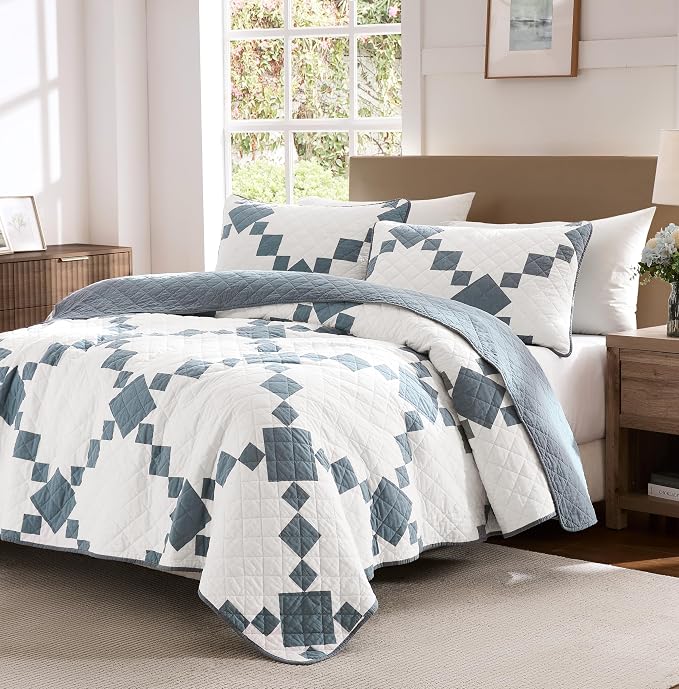WDCOZY 100% Cotton Quilt King Size, Lightweight Reversible Gingham Patchwork Bedding Set with 2 Pillow Shams, Blue Block Pattern Farmhouse Bedspread Shabby Chic Coverlet Thin Comforter All Seasons