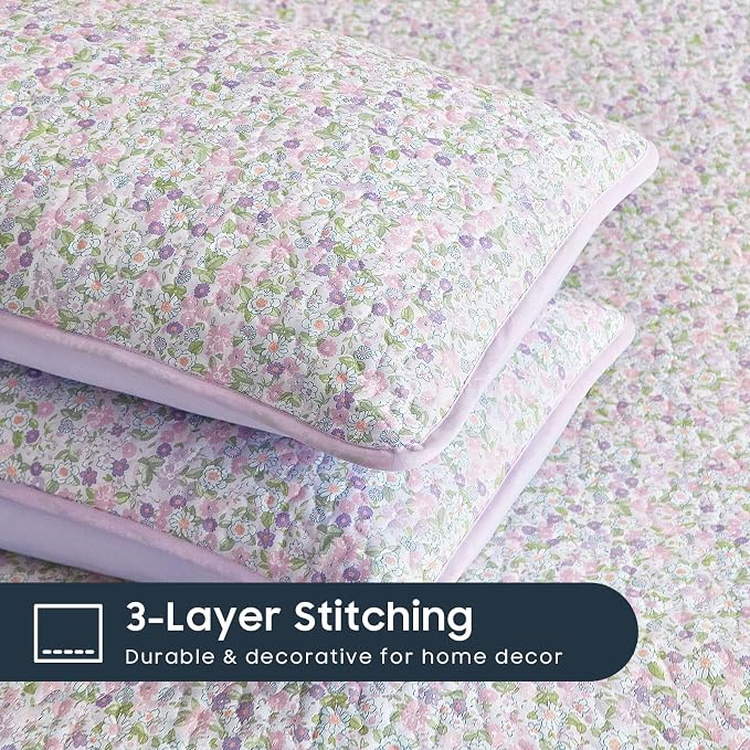Wake In Cloud - Floral Quilt Set, Cute Vintage Flower Cottagecore Shabby Chic for Women Teen Girls, Reversible Lightweight Bedspread Coverlet, 3 Pieces, Lilac, Queen/Full Size