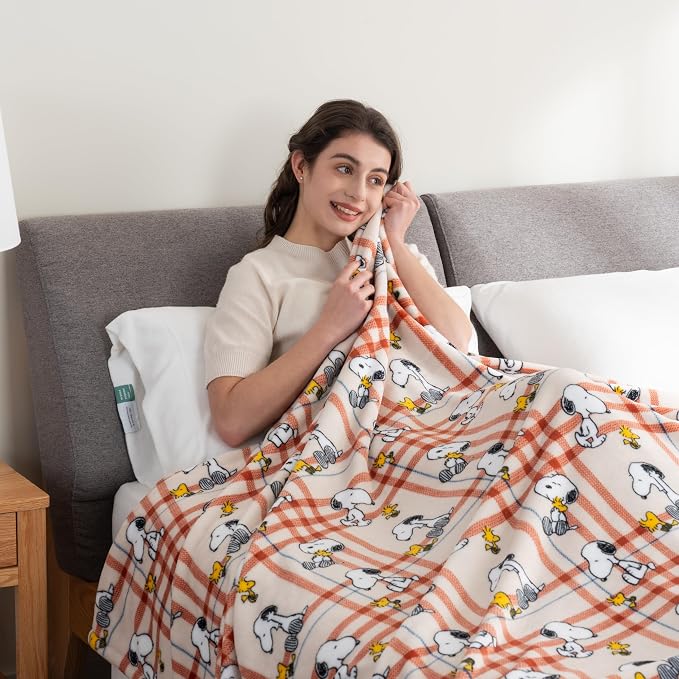Berkshire Blanket Peanuts® VelvetLoft® Cute Character Snoopy Plush Blanket,Snoopy and Woodstock Wood Holiday Plaid Medium Tan,Full/Queen 90 in x 90 in (Official Peanuts® Product)