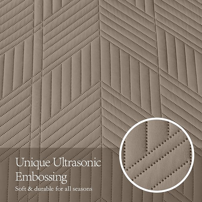 Davulos Full/Queen Quilt Set in Mocha Brown,Soft Reversible Microfiber Bedspread for All-Season Use,Lightweight Coverlet with Modern Geometric Pattern (1 Quilt, 2 Pillow Shams)