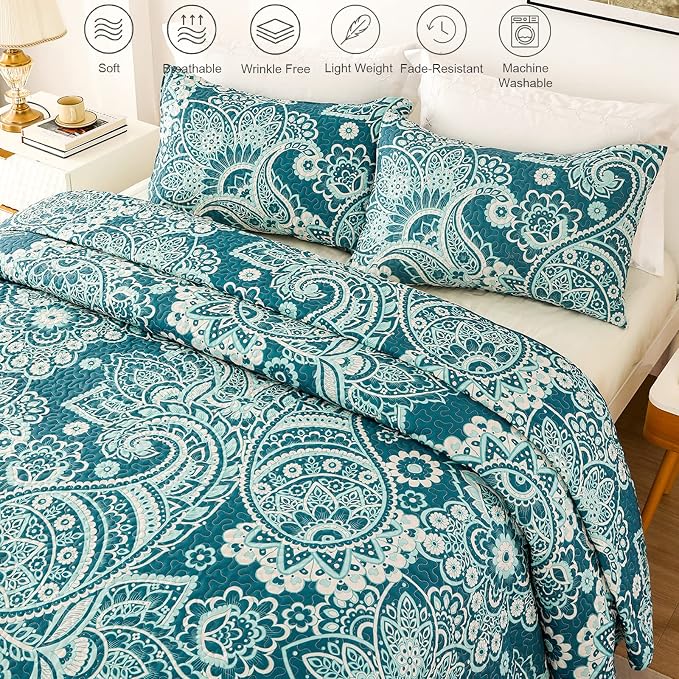Whale Flotilla Patchwork Quilt King Size, Extra Soft Boho Paisley Bedspread | Reversible Lightweight King Quilt Bedding Set for Bed, Turquoise Printed Coverlets with 2 Pillow Shams for All Seasons