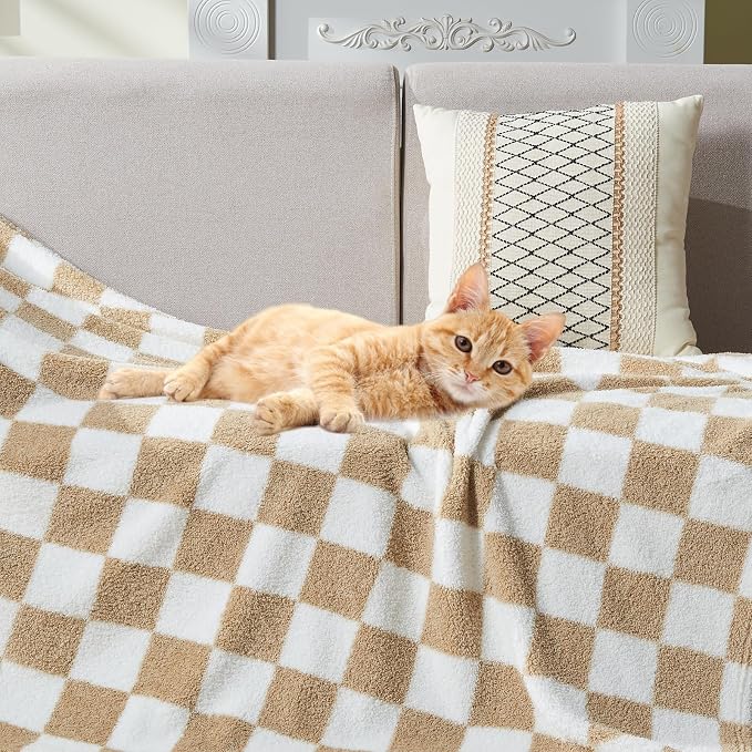 NEWCOSPLAY Knitted Throw Blanket for Couch Sofa Bed, Brown White, 60"x80" | Super Soft Plush, Fuzzy Fluffy Microfiber, Lightweight Cozy Blanket for Room Decor, All Season Use