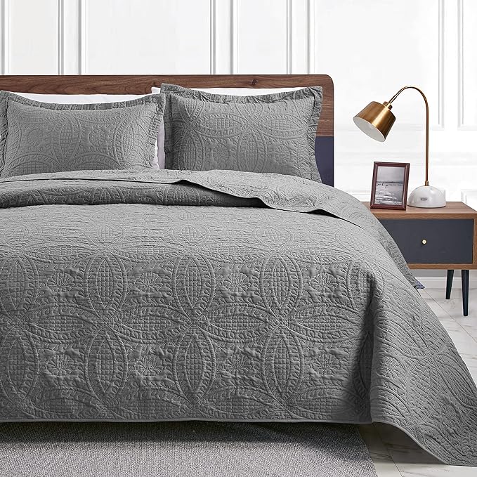 Love's cabin Twin Quilt Set Grey Bedspreads - Soft Bed Summer Lightweight Bedspread Comforter - Modern Style Coin Pattern Coverlet for All Season - 2 Pieces (1 Quilt, 1 Pillow Sham)