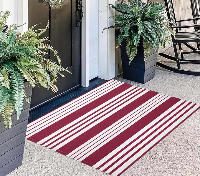 Red and White Striped Outdoor Rug 24'' x 35'' Door Mat Outdoor Machine Washable Welcome Mats Cotton Hand-Woven Entryway Rug for Front Porch/Entryway/Laundry/Bathroom/Bedroom