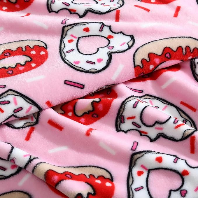 Betsey Johnson - Blanket, Buttery-Soft Throw Blanket for Couch or Bed, Boldly Plush & Oversized Bedding (Donut Hearts Pink, 50" x 70")