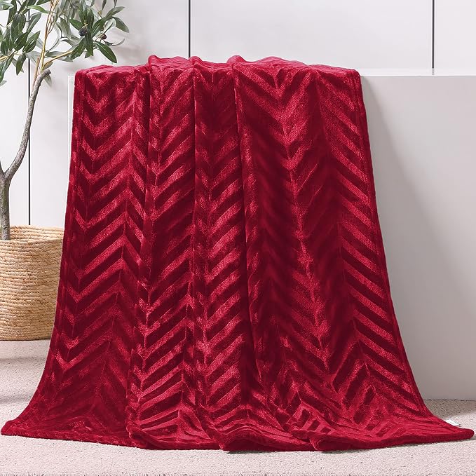 Whale Flotilla Flannel Fleece Throw Blanket for Couch, Red | Lightweight Breathable Soft Sofa Throws, Plush Fluffy Chevron Design Decorative Blankets for All Season, 50x60 Inch