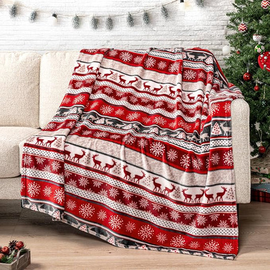 Pavilia Christmas Reindeer Snowflakes Fleece Throw Blanket | Soft, Plush, Warm Winter Cabin Throw, Twin 60x80 (Christmas Red)