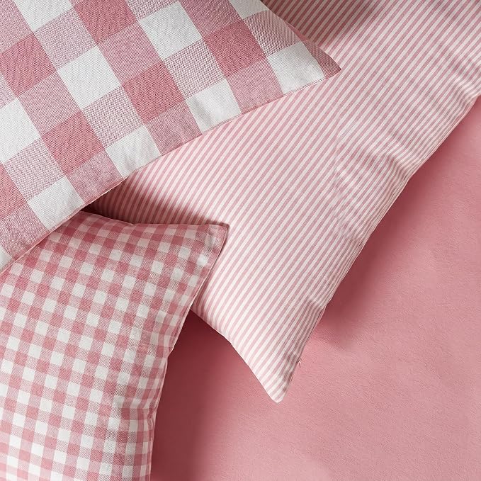 CARRIE HOME Farmhouse Pink Decorative Throw Pillow Covers 18x18 Inch Set of 4, Cute Light Pink Couch Pillow Covers 18 x 18， Spring Coquette Room Decor Boho Accent Cushion Covers for Sofa Bed