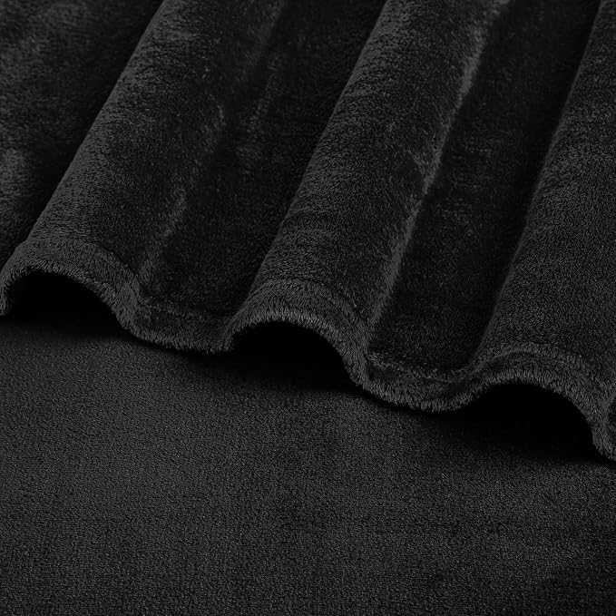 PAVILIA Black Fleece Throw Blanket for Couch, Super Soft Fuzzy Flannel Throw for Sofa, Luxury Plush Microfiber Blanket for Bed, Plush Home Decorative Velvet Gift Blanket, 50x60