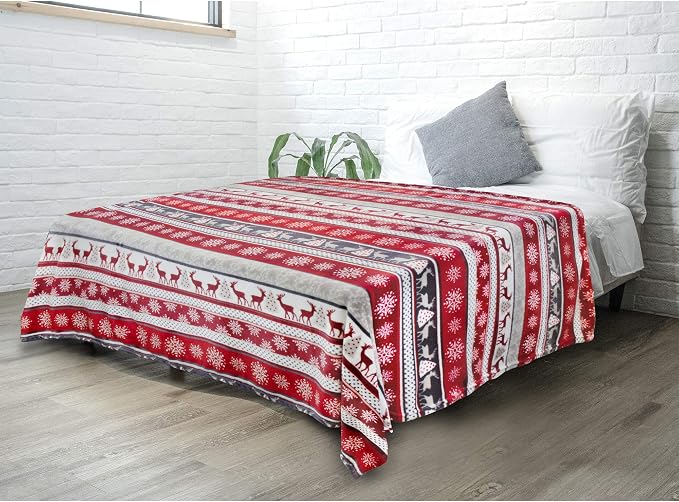 Pavilia Christmas Reindeer Snowflakes Fleece Throw Blanket | Soft, Plush, Warm Winter Cabin Throw, Twin 60x80 (Christmas Red)