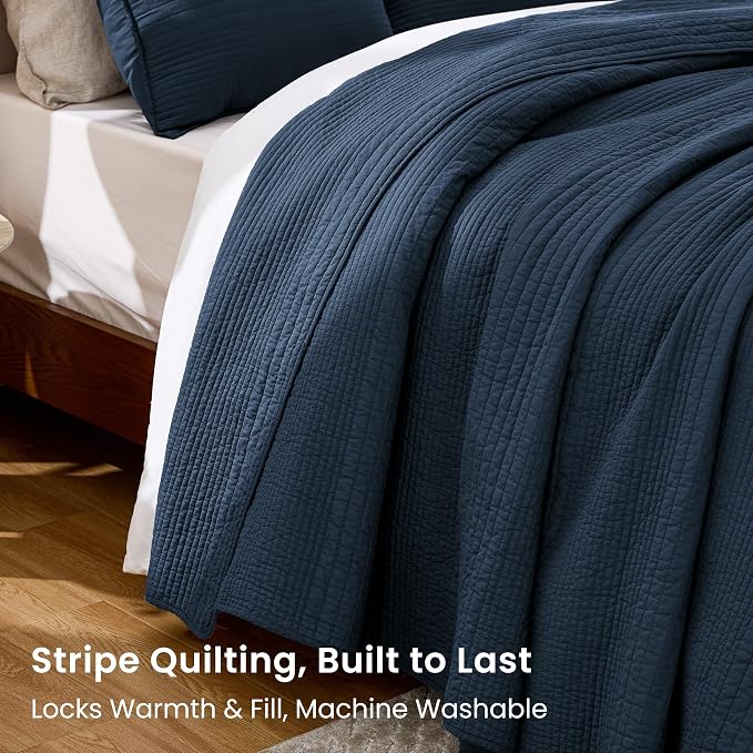 Love's cabin King Size Cotton Quilt Set, 100% Cotton Fabric Striped Textured Coverlet with Crinkled Look, Lightweight Quilted Bedspread for All Season, Includes 2 Pillow Shams, Navy