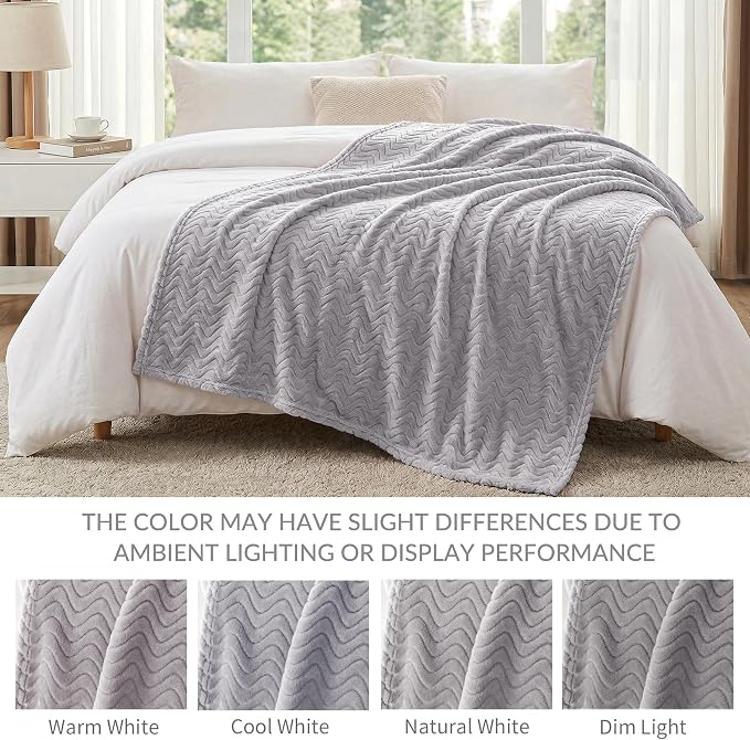 Exclusivo Mezcla Soft Fleece Blanket King Size for Bed, Sofa, Light Grey | 90"x104" Breathable Lightweight Flannel Blanket for Summer, Plush Cozy Jacquard Wave for Home Decor