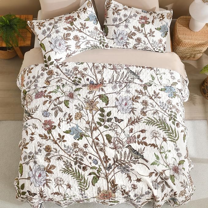 Litanika Floral White Quilt California King - 3Pcs Botanical Birds Bed Set | Bedspread Summer Lightweight Soft Coverlet with Pink Flower for All Seasons (112"x104")
