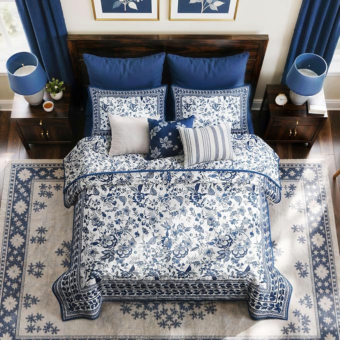 FLYMME Blue and White Vintage Floral Quilt Set Full/Queen Size, 3-Piece Classic Reversible Bedspread Coverlet with 2 Pillow Shams, Lightweight Botanical Bedding Set for All Season