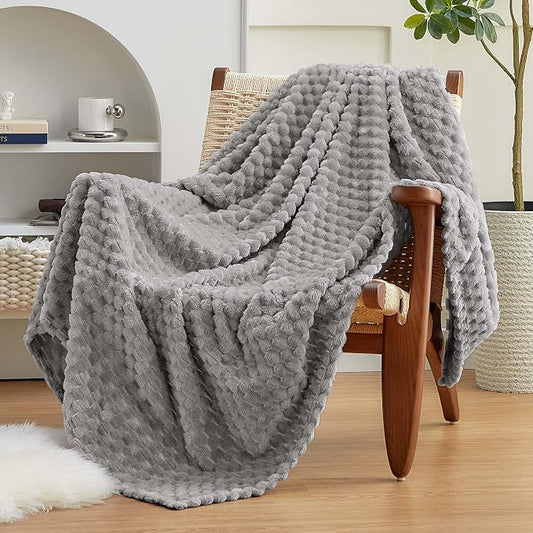 EXQ Home Fleece Throw Blanket for Couch or Bed - 3D Imitation Turtle Shell Jacquard Decorative Blankets - Cozy Soft Lightweight Fuzzy Flannel Blanket Suitable for All Seasons(50"×60",Light Grey)