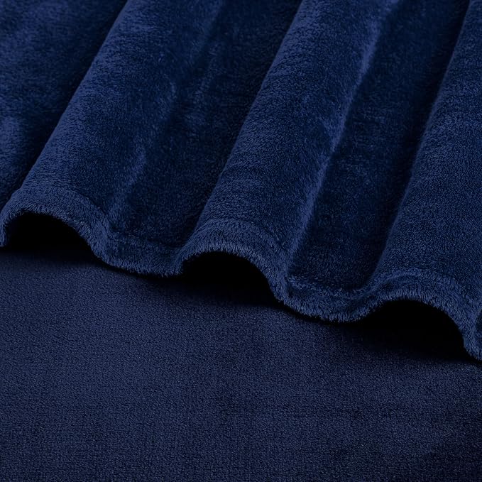 PAVILIA Navy Blue Fleece Throw Blanket for Couch, Dark Blue Super Soft Fuzzy Flannel Throw for Sofa, Luxury Plush Microfiber Bed Blanket, Cozy Home Decorative Velvet Gift Blanket, 50x60