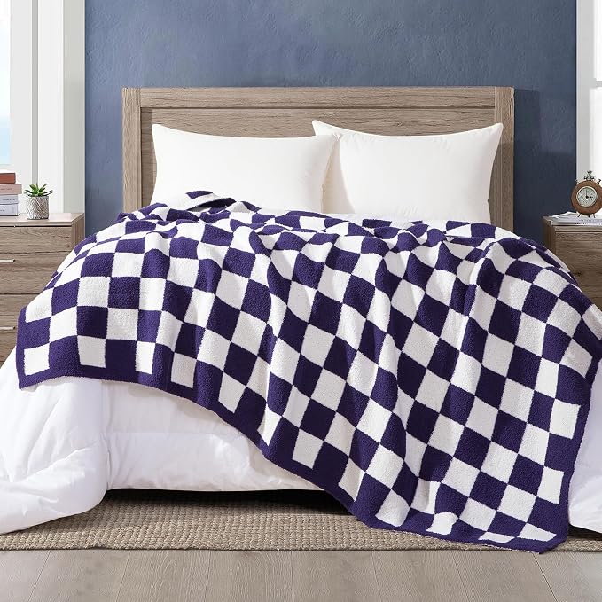 Elegant Comfort Premium Checkered Reversible Throw Blanket - Ultra Soft and Lightweight, Luxury Knitted Breathable Fleece for Couch, Bed, Sofa - Warm Velvet Fluffy Throw, 50 x 70 Inch, Purple