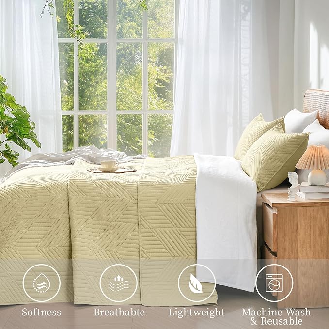 Davulos Full/Queen Quilt Set in Butter Yellow,Soft Reversible Microfiber Bedspread for All-Season Use,Lightweight Coverlet with Modern Geometric Pattern (1 Quilt, 2 Pillow Shams)
