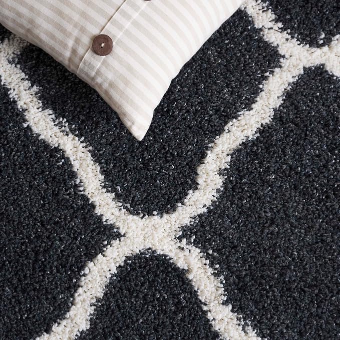 SAFAVIEH Hudson Shag Collection Runner Rug - 2'3" x 10', Dark Grey & Ivory, Moroccan Trellis, Non-Shedding & Easy Care, 2-inch Thick Ideal for High Traffic Areas in Living Room, Bedroom (SGH283G)
