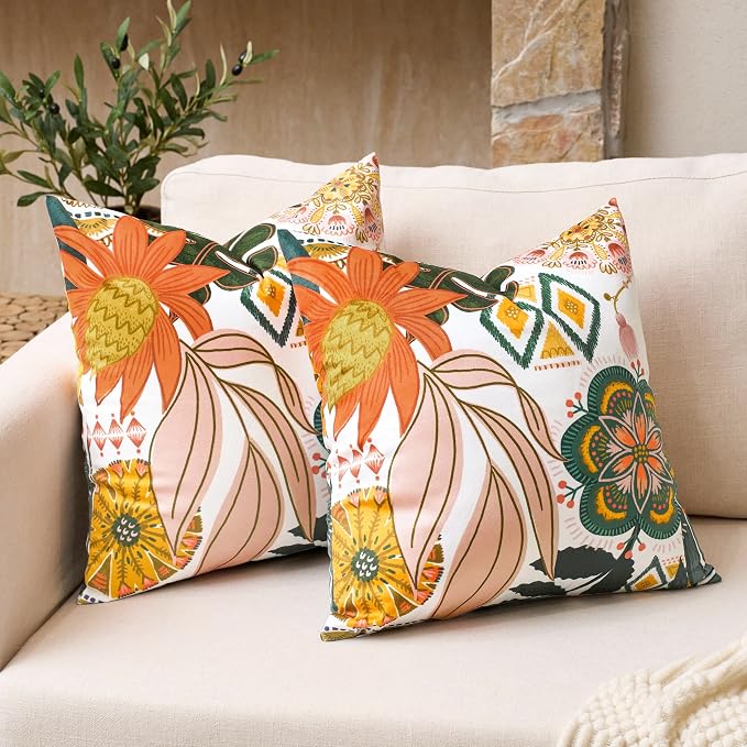 Tyrot Boho Floral Velvet Throw Pillow Covers 18x18 Inch Set of 2 Farmhouse Cushion Covers Mid Century Modern Botanical Home Decor Accent Pillow Cases for Couch Bed Sofa Living Room, Bedroom