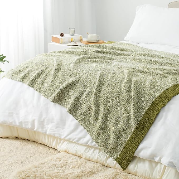 Carriediosa Heather Throw Blanket 60x80, 400GSM Ultra Soft Microfiber | Olive Green, Fuzzy Fluffy Cozy Plush Knit Knitted Throws, Lightweight Cute Preppy Fall Blankets for Couch, Bed
