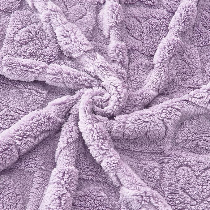 FY FIBER HOUSE Throw Blankets with Heart Checkered Blankets for Lover Mom Gifts Washable Lightweight Fuzzy Blanket for Couch Sofa Bed All Season Light Purple 50"x60"