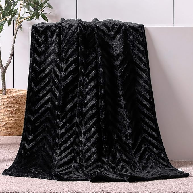 Whale Flotilla Flannel Fleece Throw Blanket for Couch, Black | Lightweight Breathable Soft Sofa Throws, Plush Fluffy Chevron Design Decorative Blankets for All Season, 50x60 Inch