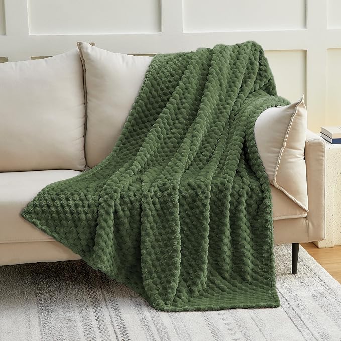 EXQ Home Gentle Soft Fleece Throw Blanket – Cozy Lightweight 3D Imitation Turtle Shell Jacquard Blanket for Couch Bed – All-Season Warm Fuzzy Flannel Blanket for Women Mom Gifts(60"x80",Olive Green)