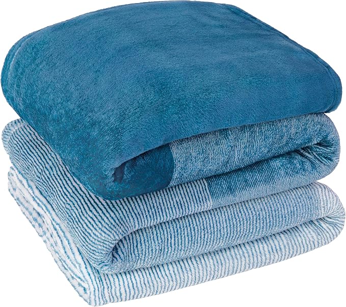 PAVILIA Teal Blue Ombre Fleece Throw Blanket for Couch Sofa Bed, 50x60
