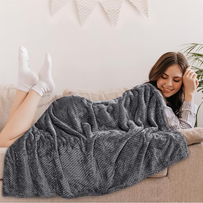 PAVILIA Dark Gray Fleece Throw Blanket for Couch Sofa Bed, Soft Fuzzy Waffle Jacquard Microfiber, Warm Lightweight Fade-Resistant Decorative All Season Throw, 60x80 Twin