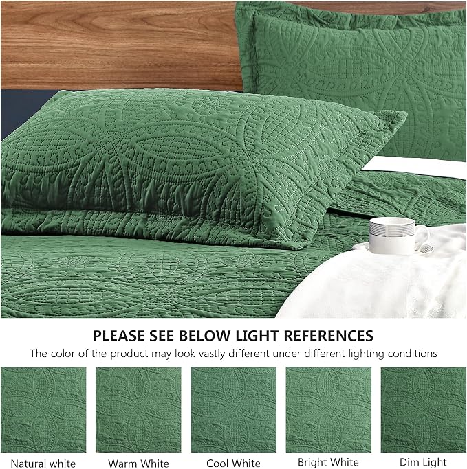 Love's cabin King Size Quilt Set Dark Green Bedspreads - Soft Bed Summer Lightweight Bedspread Comforter - Modern Style Coin Pattern Coverlet for All Season - 3 Pieces (1 Quilt, 2 Pillow Shams)
