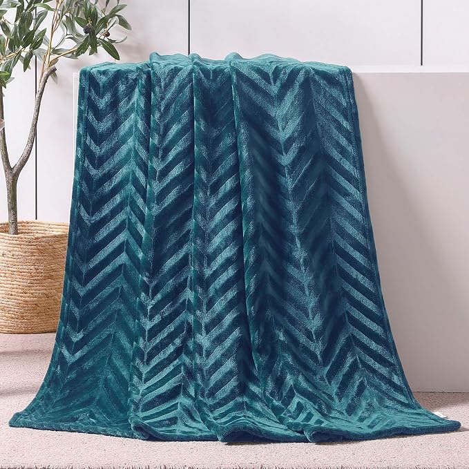 Whale Flotilla Flannel Fleece Throw Blanket for Couch, Teal | Lightweight Breathable Soft Sofa Throws, Plush Fluffy Chevron Design Decorative Blankets for All Season, 50x60 Inch